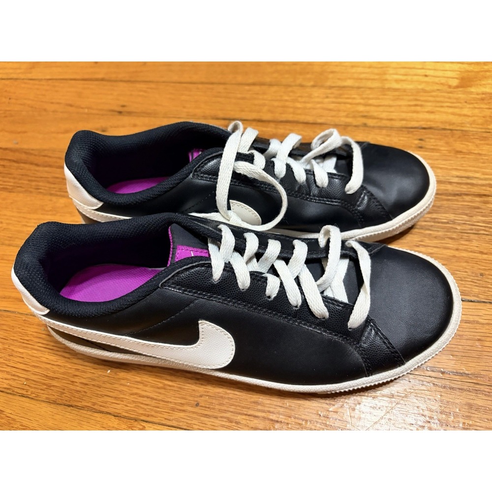 Nike Court Majestic Black Fuchsia Size 9
